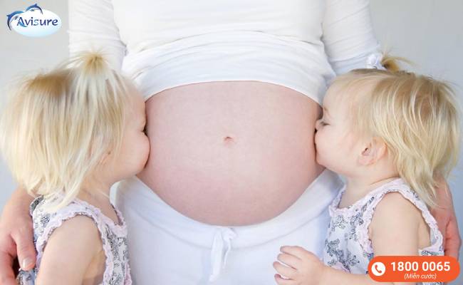 Mang bầu đa thai gây nguy cơ tiền sản giật sau sinh