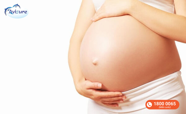 Mẹ mang bầu khi tuổi bố mẹ đã cao là nguyên nhân gây dị thật thai nhi