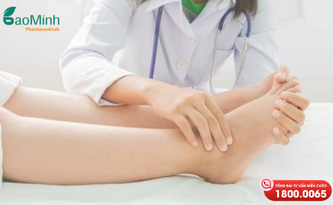 Massage chân giúp giảm tình trạng phù nề khi mang thai
